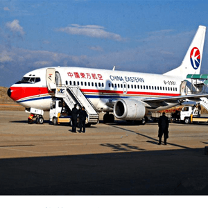 鄂托克前旗敖勒召其机场托运航空快运业稳步发展的原因是什么？
